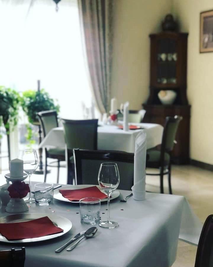 Hotel Mateo Stopnica Εξωτερικό φωτογραφία