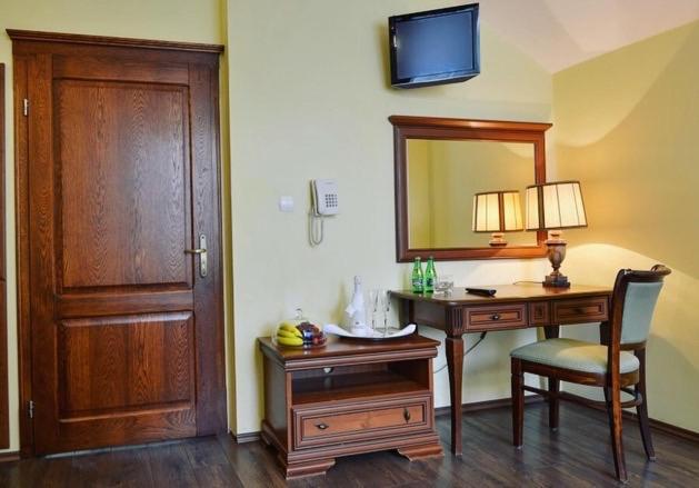 Hotel Mateo Stopnica Εξωτερικό φωτογραφία